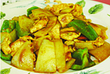 Order C2. Curry Chicken food online from Sunny Wok store, Dallas on bringmethat.com