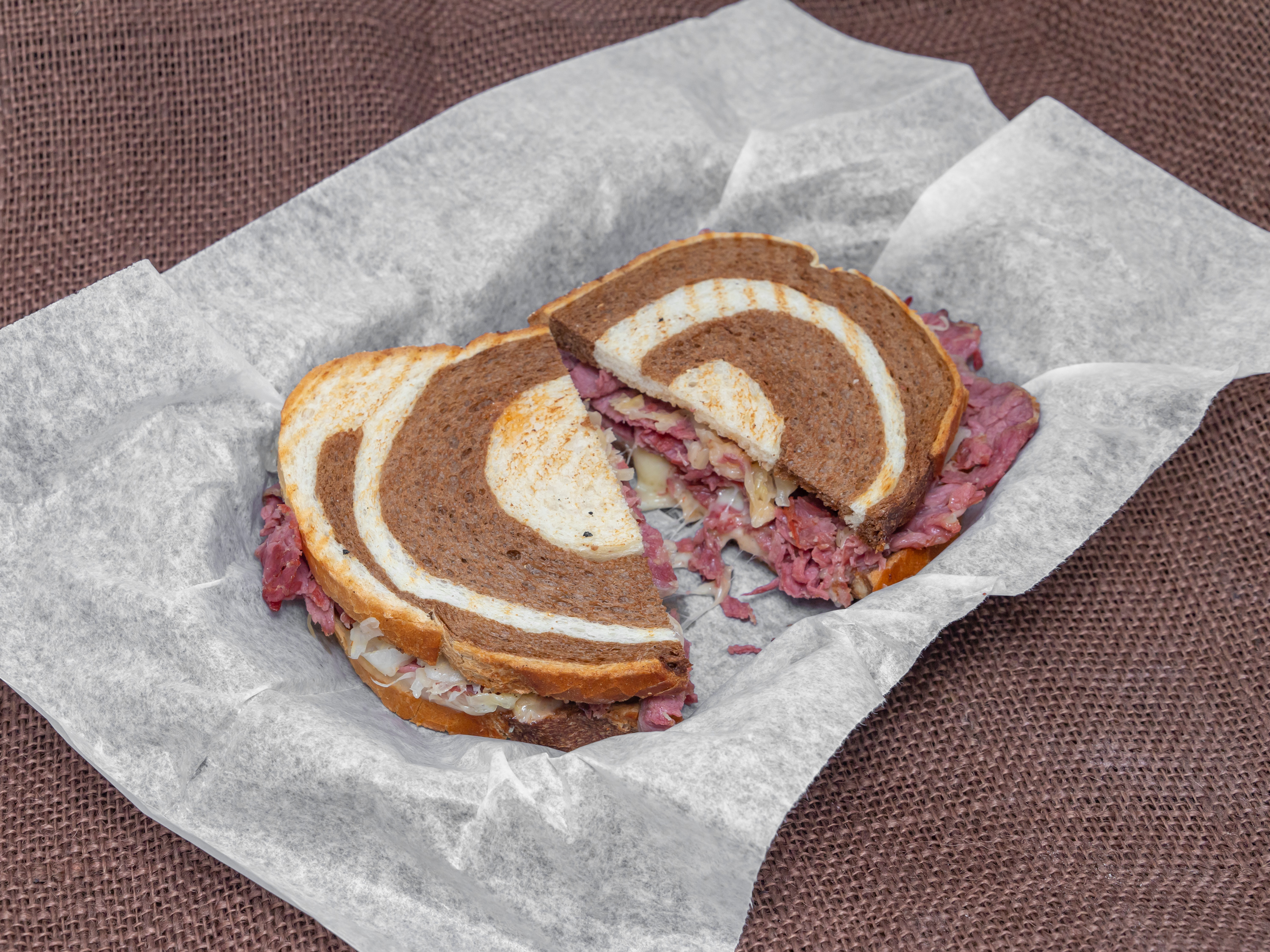 Order Reuben Sandwich food online from Cucina Mia Cafe And Deli store, Quincy on bringmethat.com