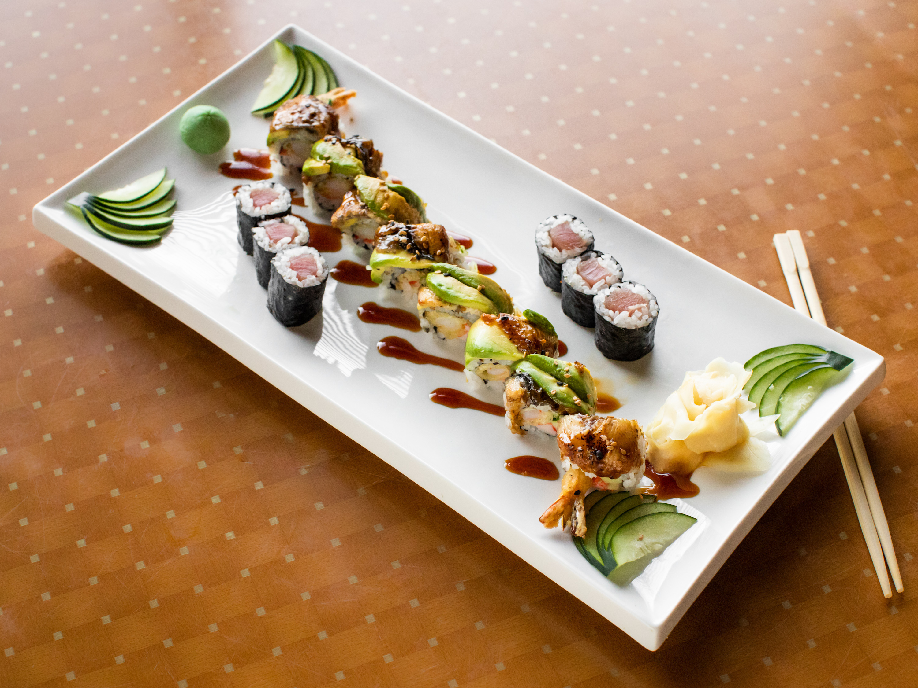 Order 1 Maki and 1 Chef Special Roll Combo food online from Makoto Japanese Buffet store, Vancouver on bringmethat.com