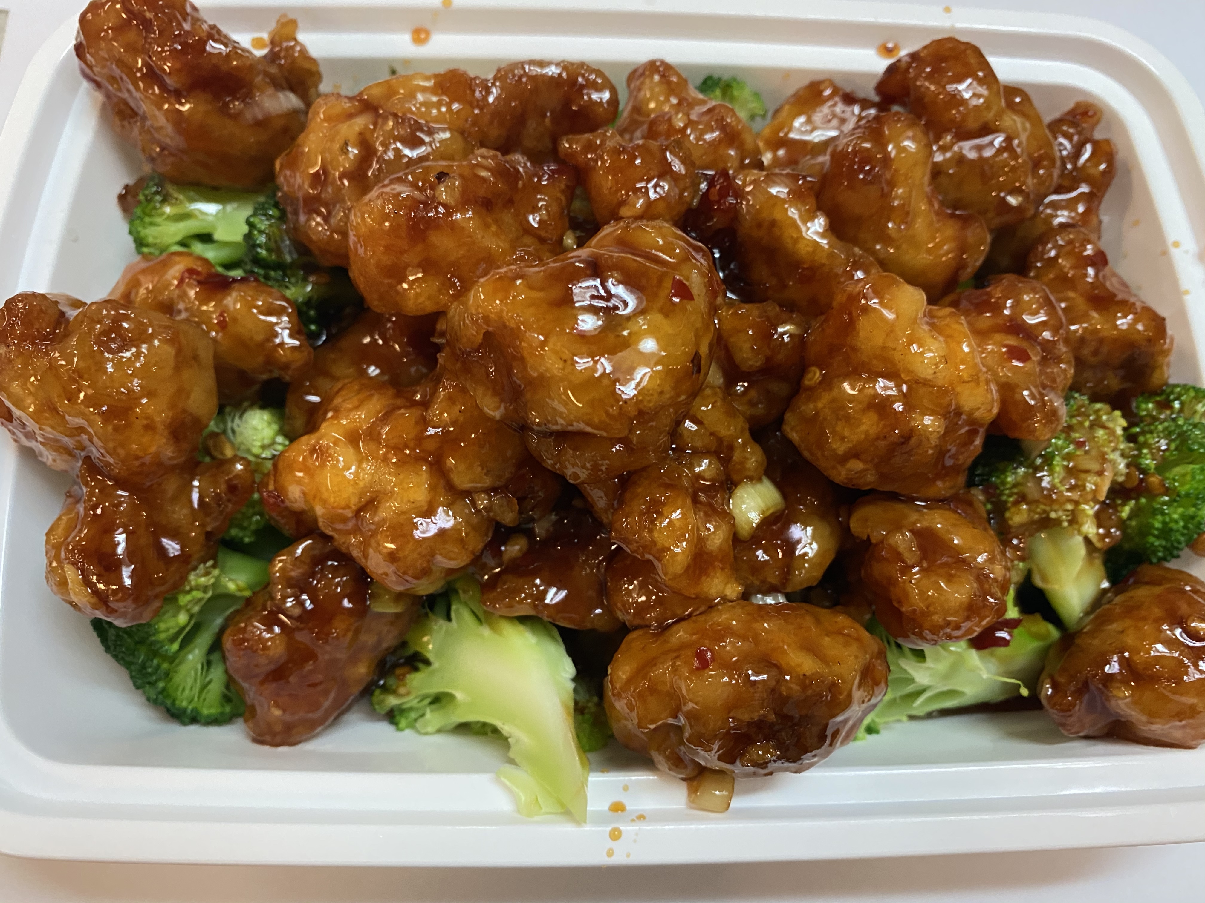 Order General Tso's Chicken food online from New Hunan Wok store, Brooklyn on bringmethat.com