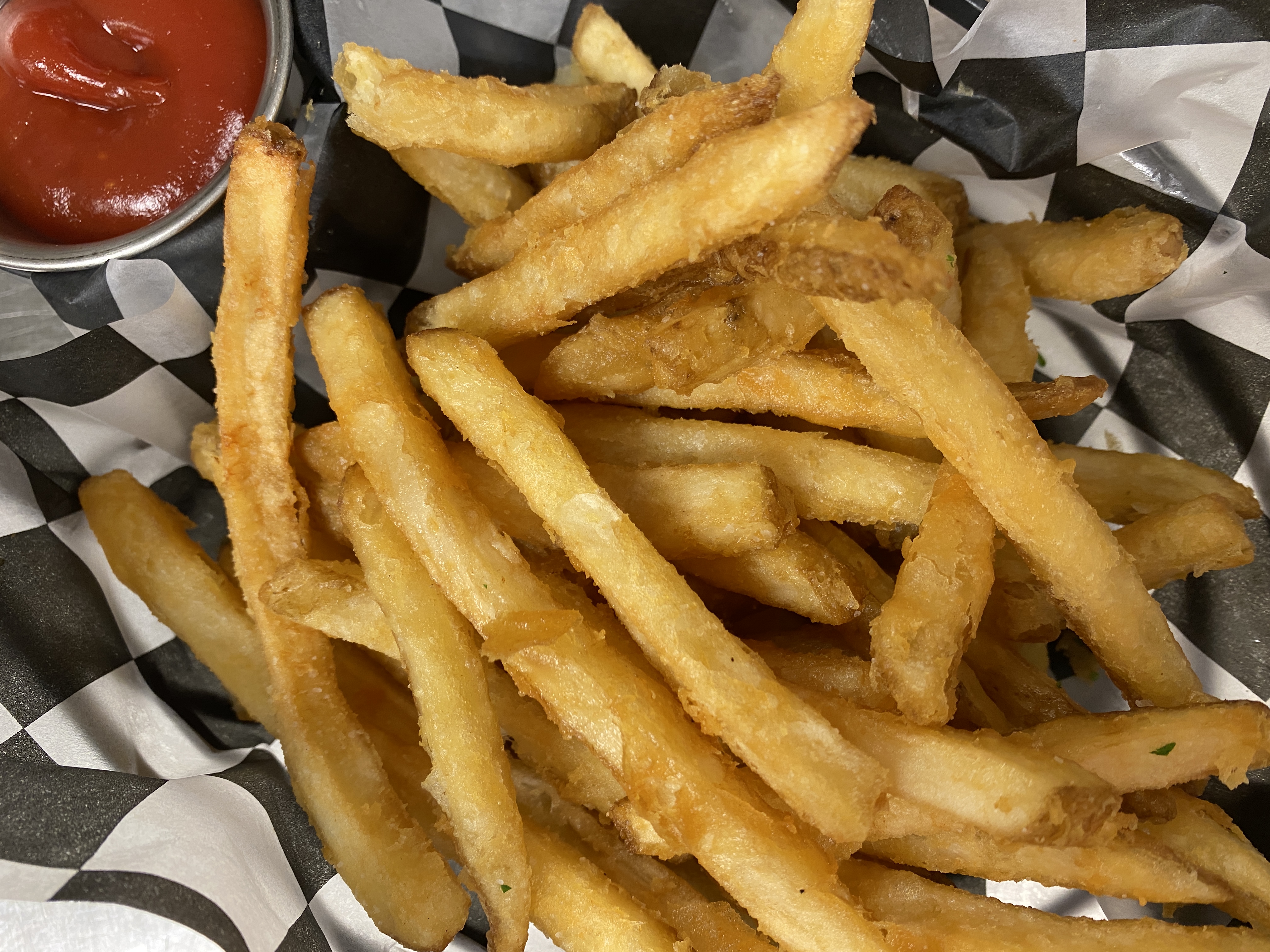 Order Basket of Fries food online from Skybokx 109 Sports Bar And Grill store, Natick on bringmethat.com