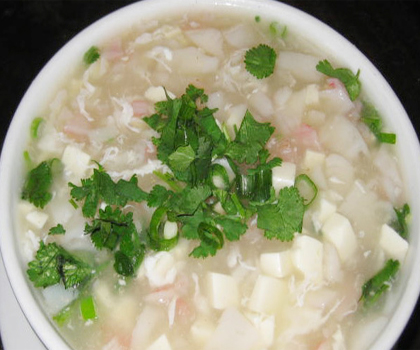 Order Seafood Tofu Soup food online from Lee Garden Restaurant store, San Leandro on bringmethat.com