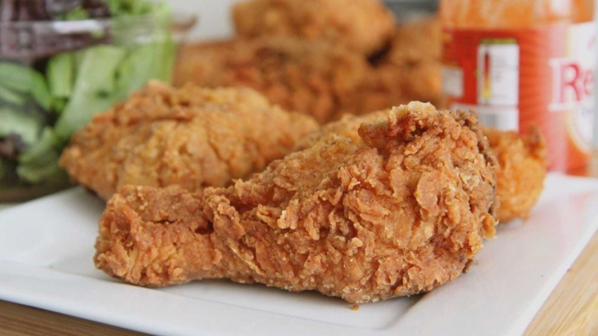 Order Dark Chicken Dinner  food online from Ms Chicken Shack store, Beaver Falls on bringmethat.com