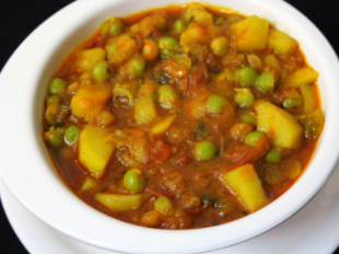 Order Aloo-Peas food online from Star of India store, Ferndale on bringmethat.com