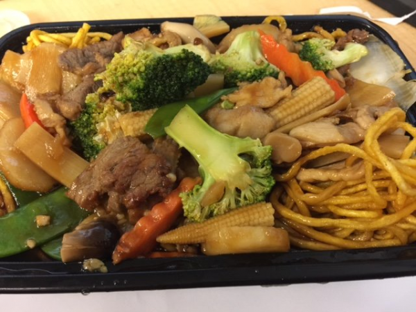 Order Pork Pan-Fried Noodles food online from Magic Wok store, Sunnyvale on bringmethat.com