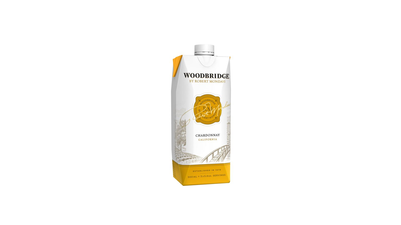 Order Woodbridge Chardonnay Tetra 500ml food online from Tesoro 2go store, Anchorage on bringmethat.com