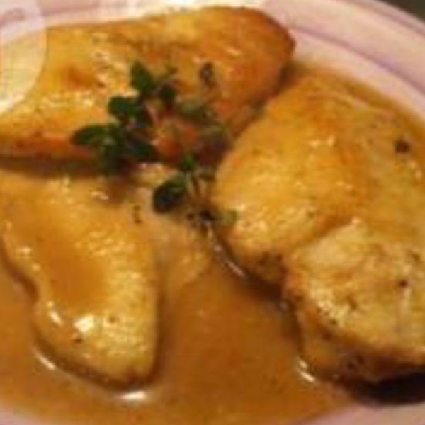 Order Chicken Limone food online from Arianna Italian Grill-Pizzeria store, Richmond on bringmethat.com