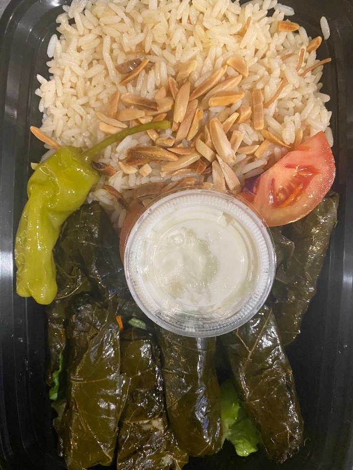 Order Beef Grape Leaves Entree food online from La Fresh Mediterranean Grill store, Plymouth on bringmethat.com