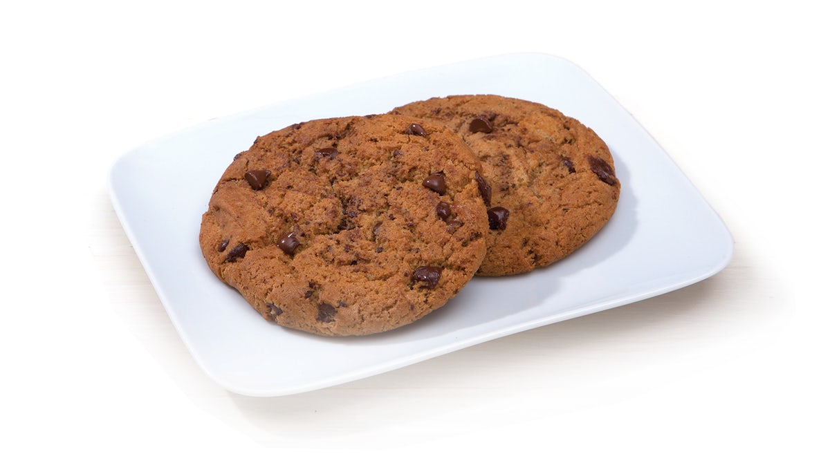 Order Cookies, Brownies & Bars|Chocolate Chip Cookie food online from The Coffee Bean & Tea Leaf store, Phoenix on bringmethat.com