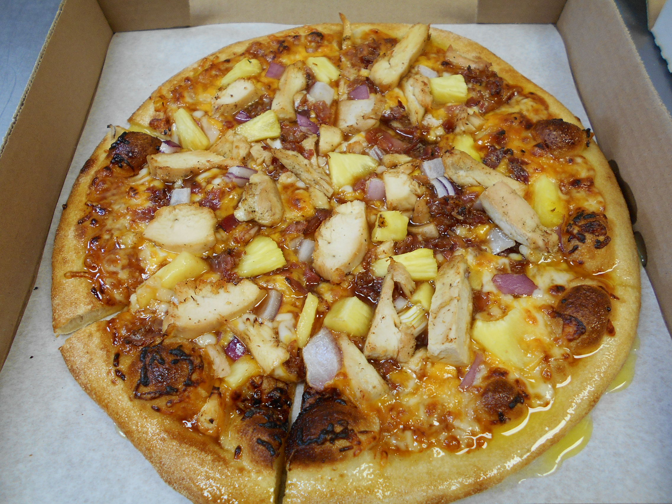 Order BBQ Chicken food online from Mama Mary Pizza store, Holland on bringmethat.com