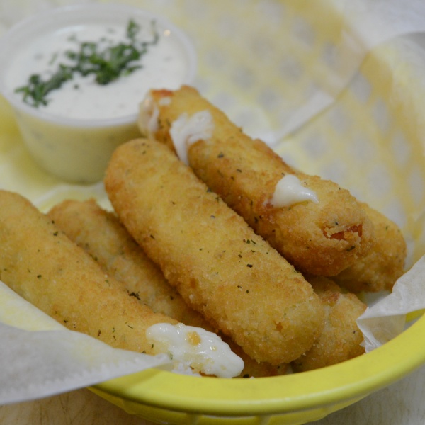 Order Cheese Sticks  food online from Jay Cheesesteak store, San Francisco on bringmethat.com
