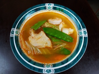 Order S7. Thai Seafood Soup food online from 88 Chinese & Sushi Sherman Oaks store, Van Nuys on bringmethat.com