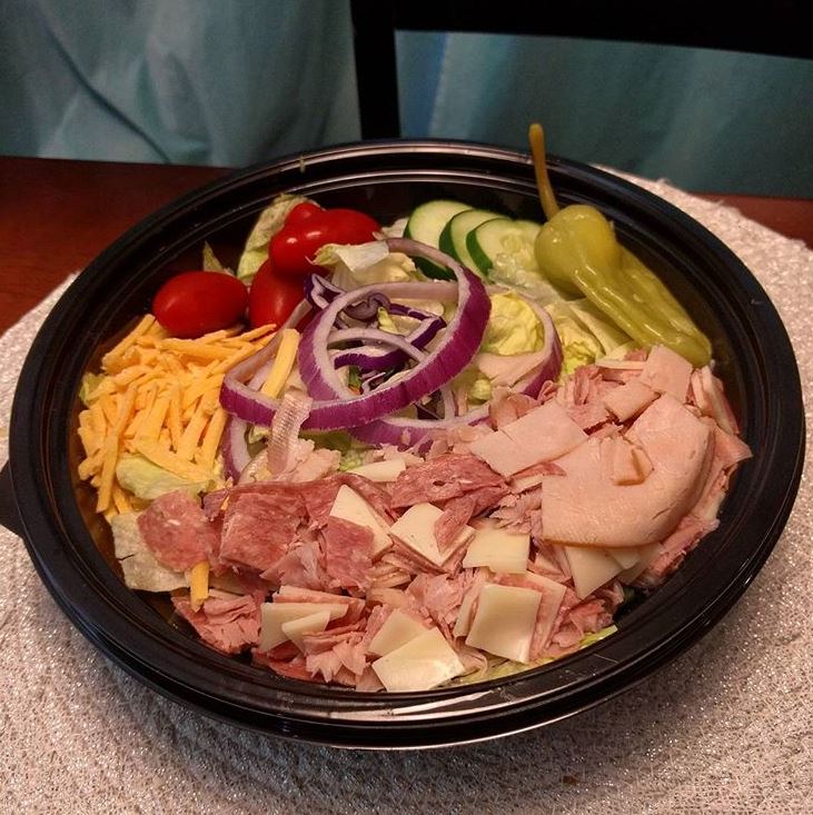 Order Chef's Salad food online from Mazzio Italian Eatery store, Norman on bringmethat.com