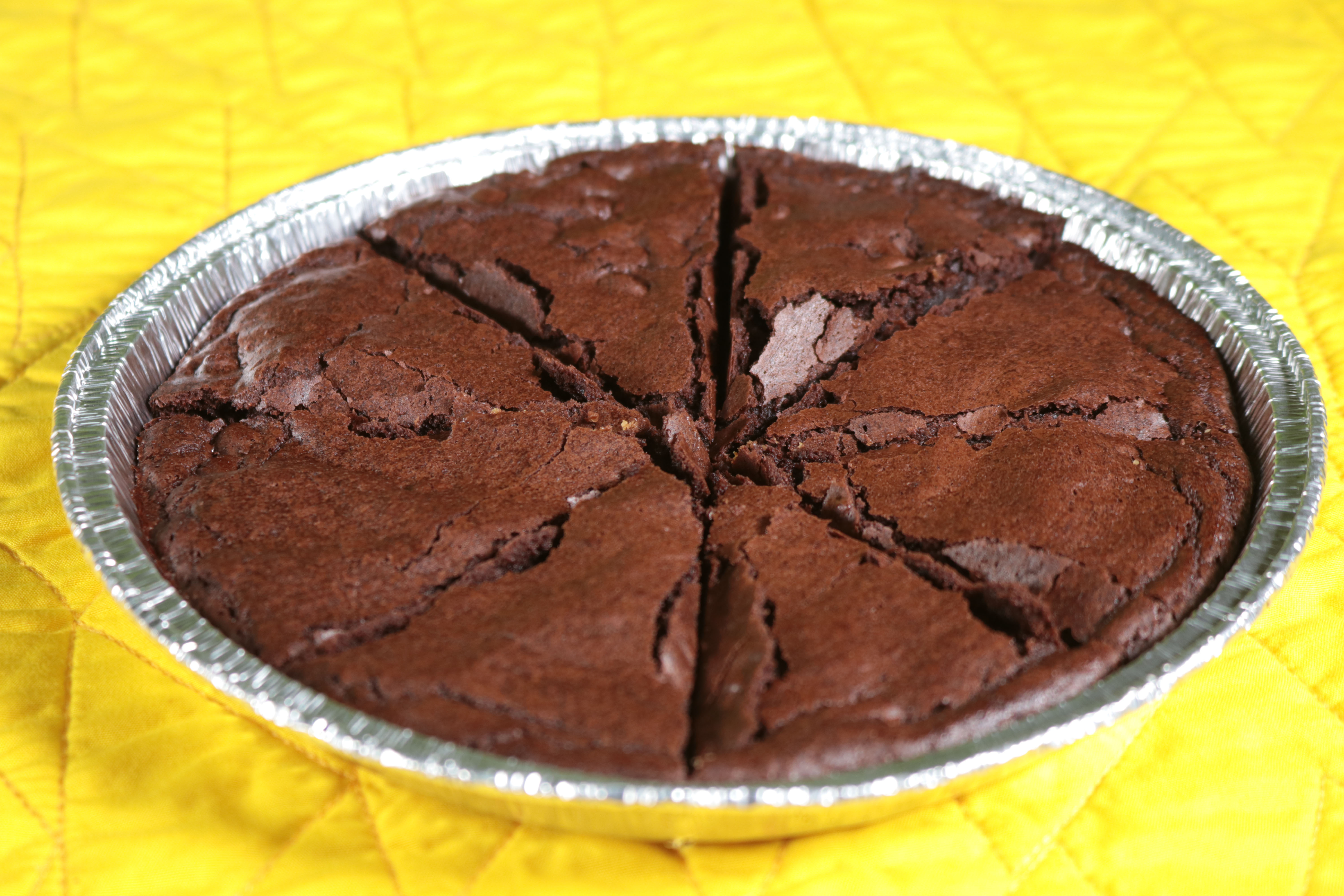 Order 8" Brownie PIzza food online from Pizza express store, San Jose on bringmethat.com