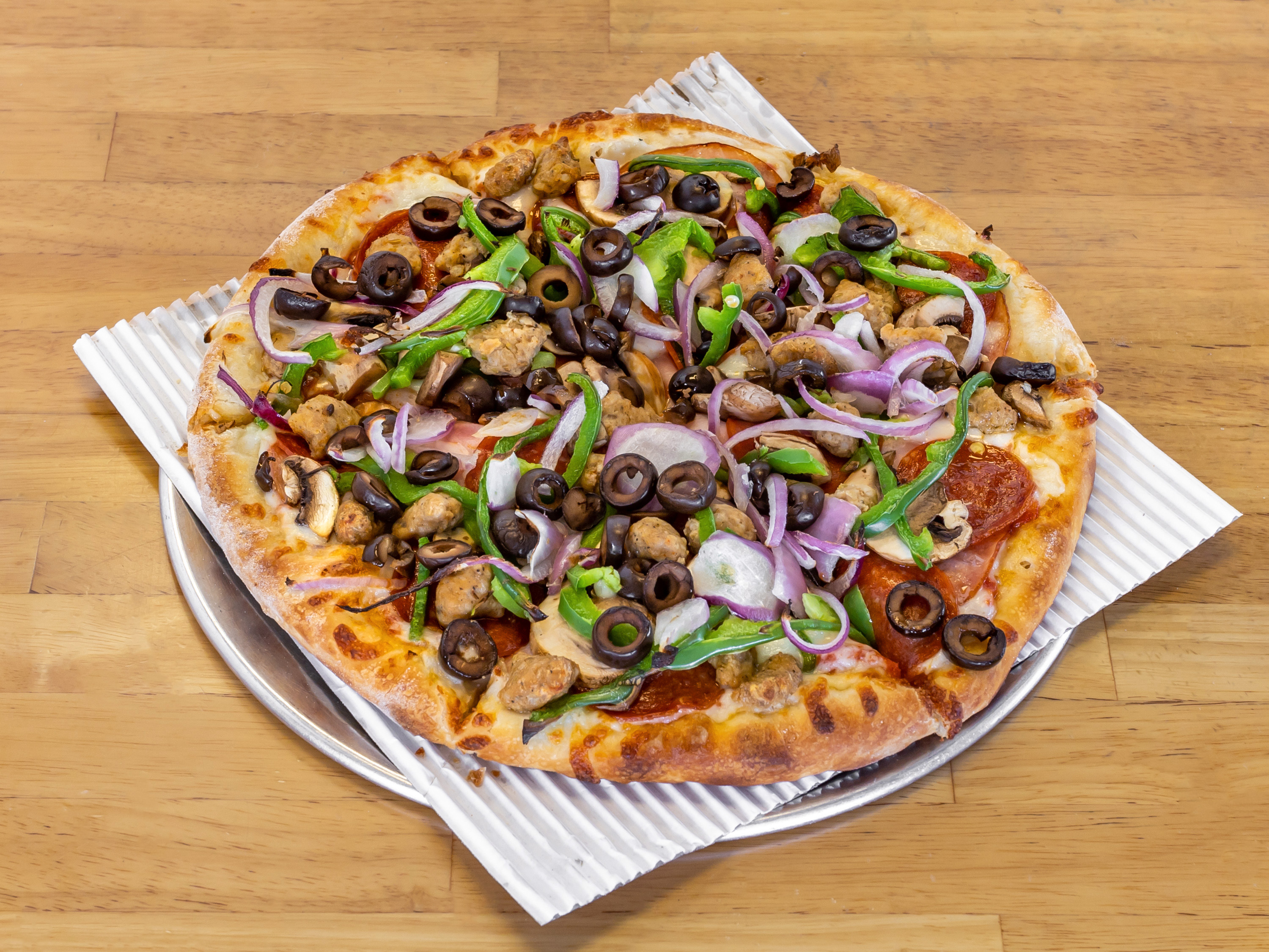 Order Big Z Specialty Pizza food online from Zeppo Pizza store, Bakersfield on bringmethat.com