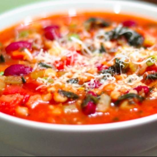 Order Homemade Minestrone Soup food online from Amore Taste Of Chicago store, Henderson on bringmethat.com
