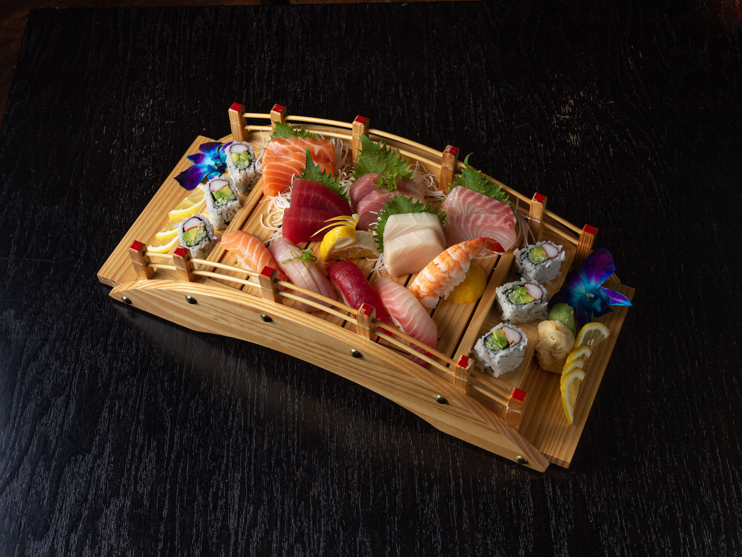 Order Sushi and Sashimi Dinner food online from Kiyomi Sushi and Steak House store, Bel Air on bringmethat.com
