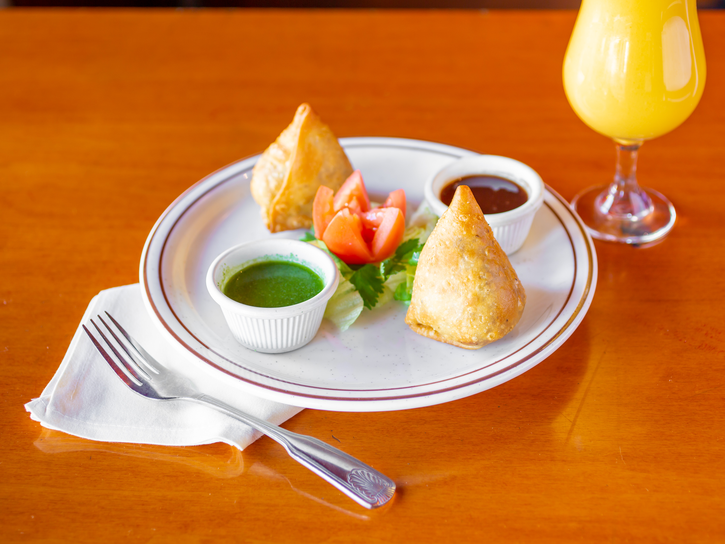 Order 2 Piece Samosa food online from Bollywood Bites store, Los Angeles on bringmethat.com