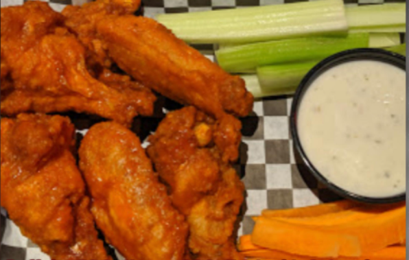 Order Traditional Wings food online from Mickey store, Streamwood on bringmethat.com