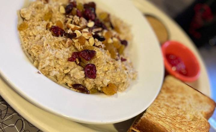 Order Fruit & Nut Oatmeal - OO food online from Biscuits Cafe store, Surprise on bringmethat.com