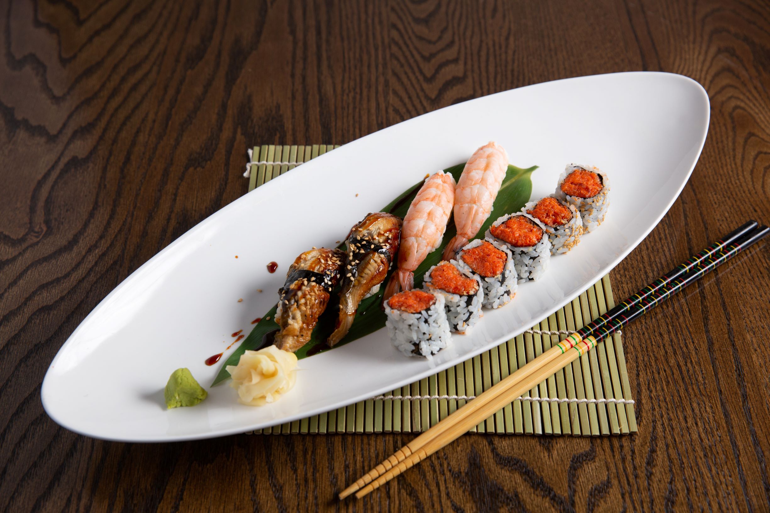 Order Para's Sushi Combo B food online from Sushi para japanese restaurant store, New York on bringmethat.com