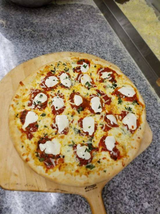 Order Margherita (Large) (16") food online from Nonna's Pizzeria store, Gilbertsville on bringmethat.com