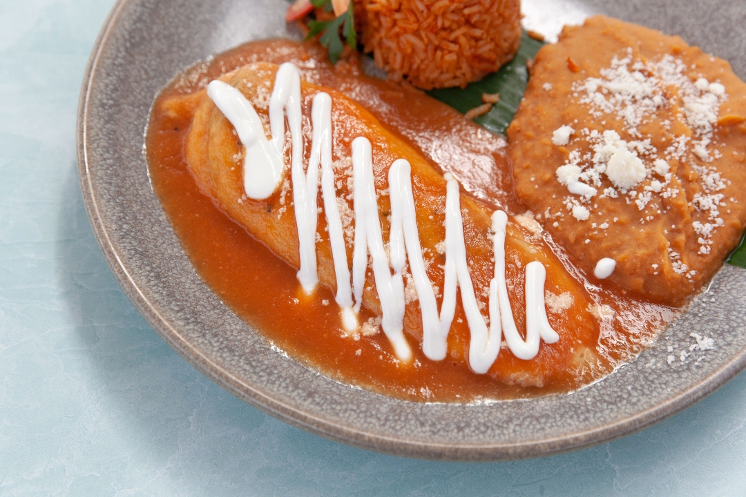 Order Chile Relleno Casero food online from Lola's Mexican Cuisine store, Long Beach on bringmethat.com