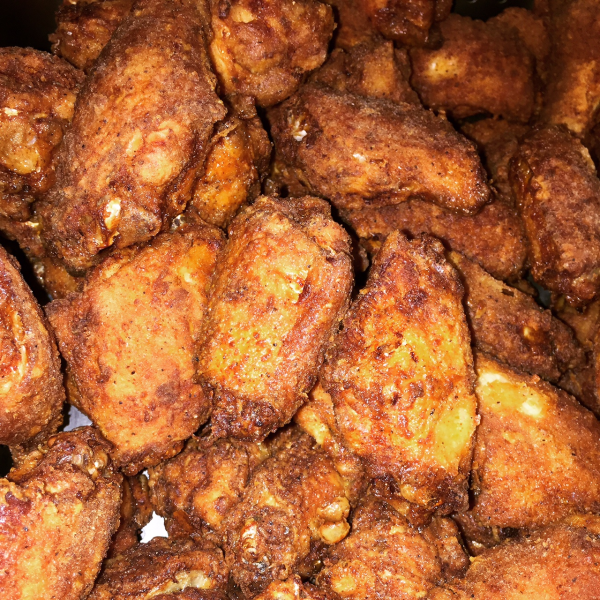 Order 6 Piece Wings food online from The Crab Pad store, Chicago on bringmethat.com