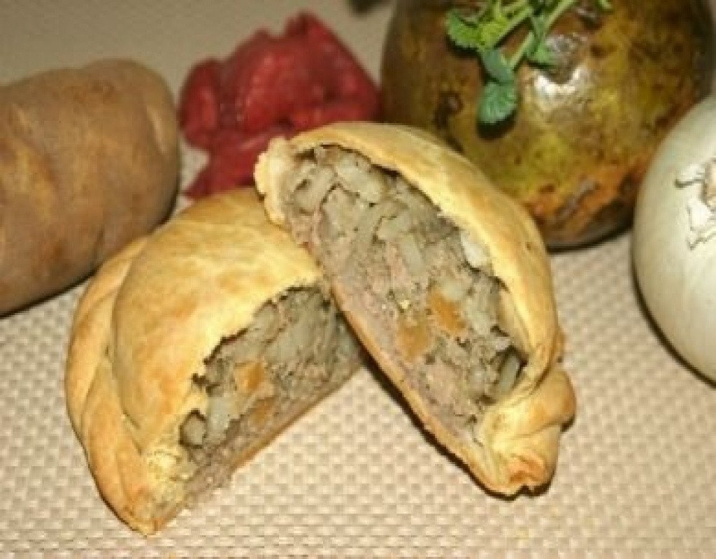 Order Bacon Cheeseburger Pastie food online from Uncle Peter Pasties store, Lake Orion on bringmethat.com