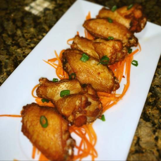 Order A9-Golden Thai Chicken Wings food online from Golden Thai Cuisine store, Orem on bringmethat.com