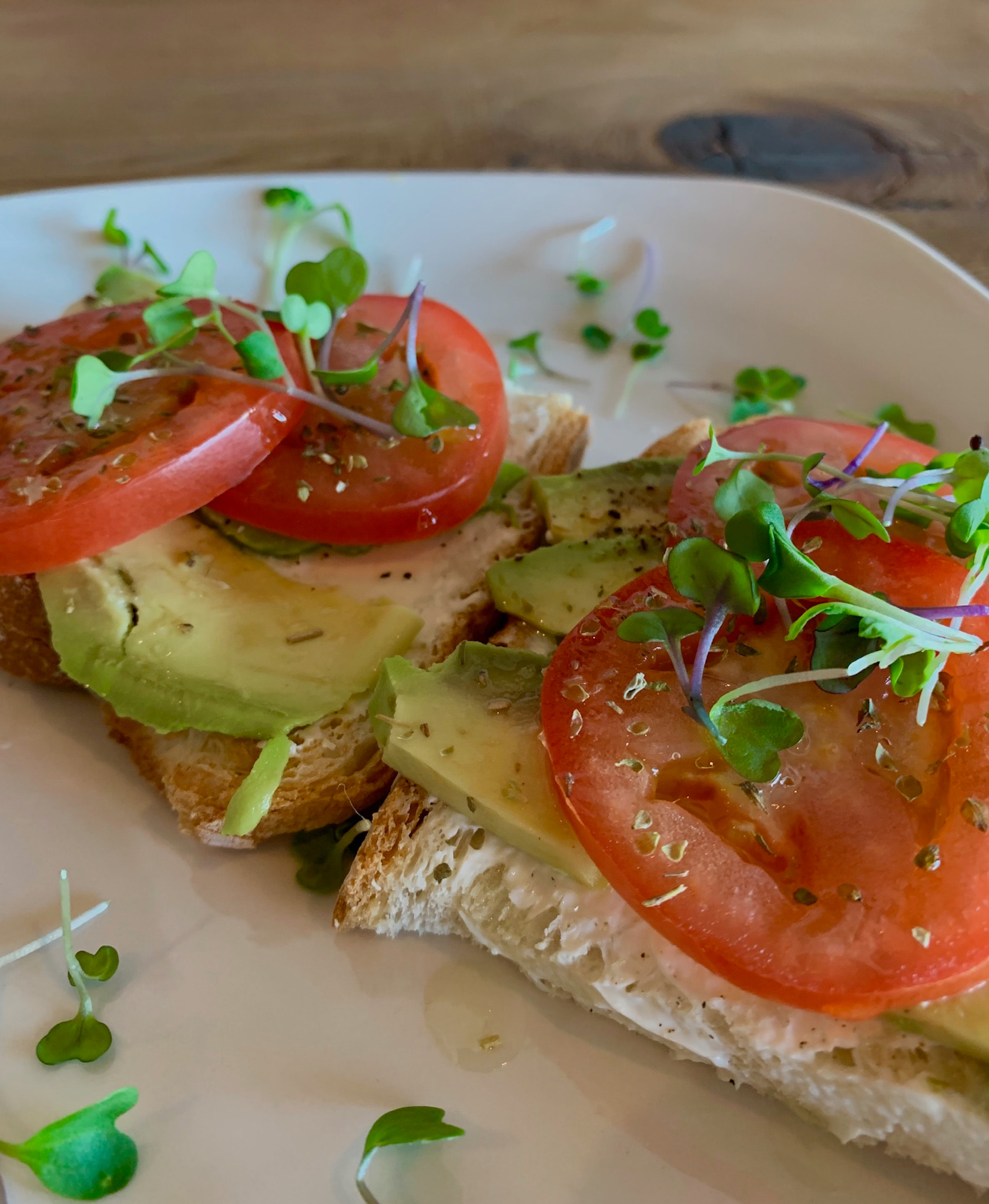Order Avocado & Tomato Toast food online from Weston's Coffee & Tap Co. store, Chicago on bringmethat.com