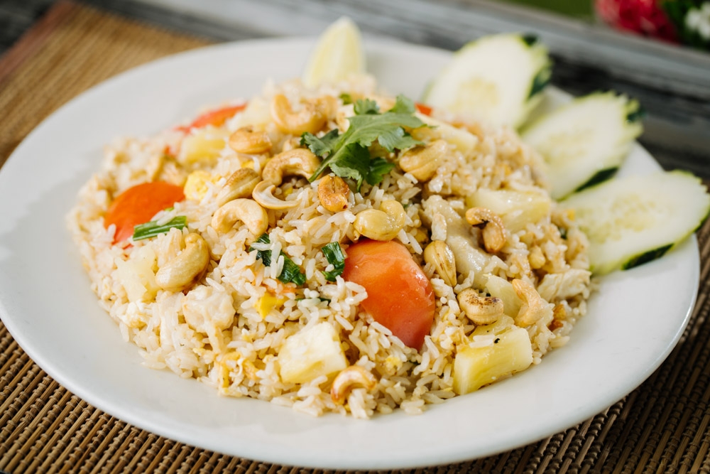 Order Pineapple Fried Rice food online from Banana Leaf Thai Restaurant store, Dallas on bringmethat.com