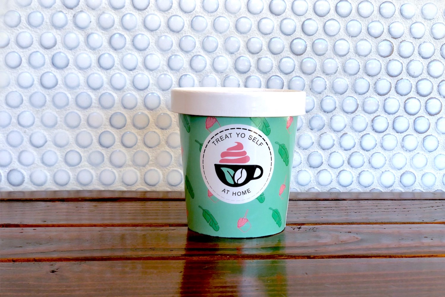 Order Pint Frozen Yogurt & Ice Cream food online from Lina's Frozen Treats store, Niles on bringmethat.com