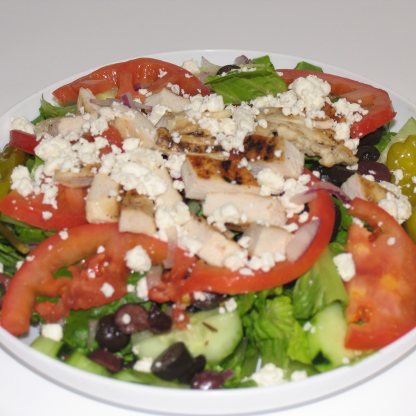 Order Mediterranean Salad food online from Bagelworks Cafe store, Los Angeles on bringmethat.com