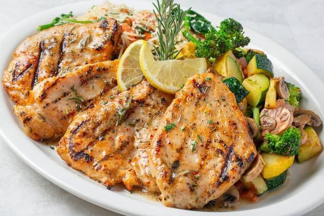 Order LEMON ROSEMARY CHICKEN FAMILY PLATTER food online from Johnny Carino's store, Sioux Falls on bringmethat.com