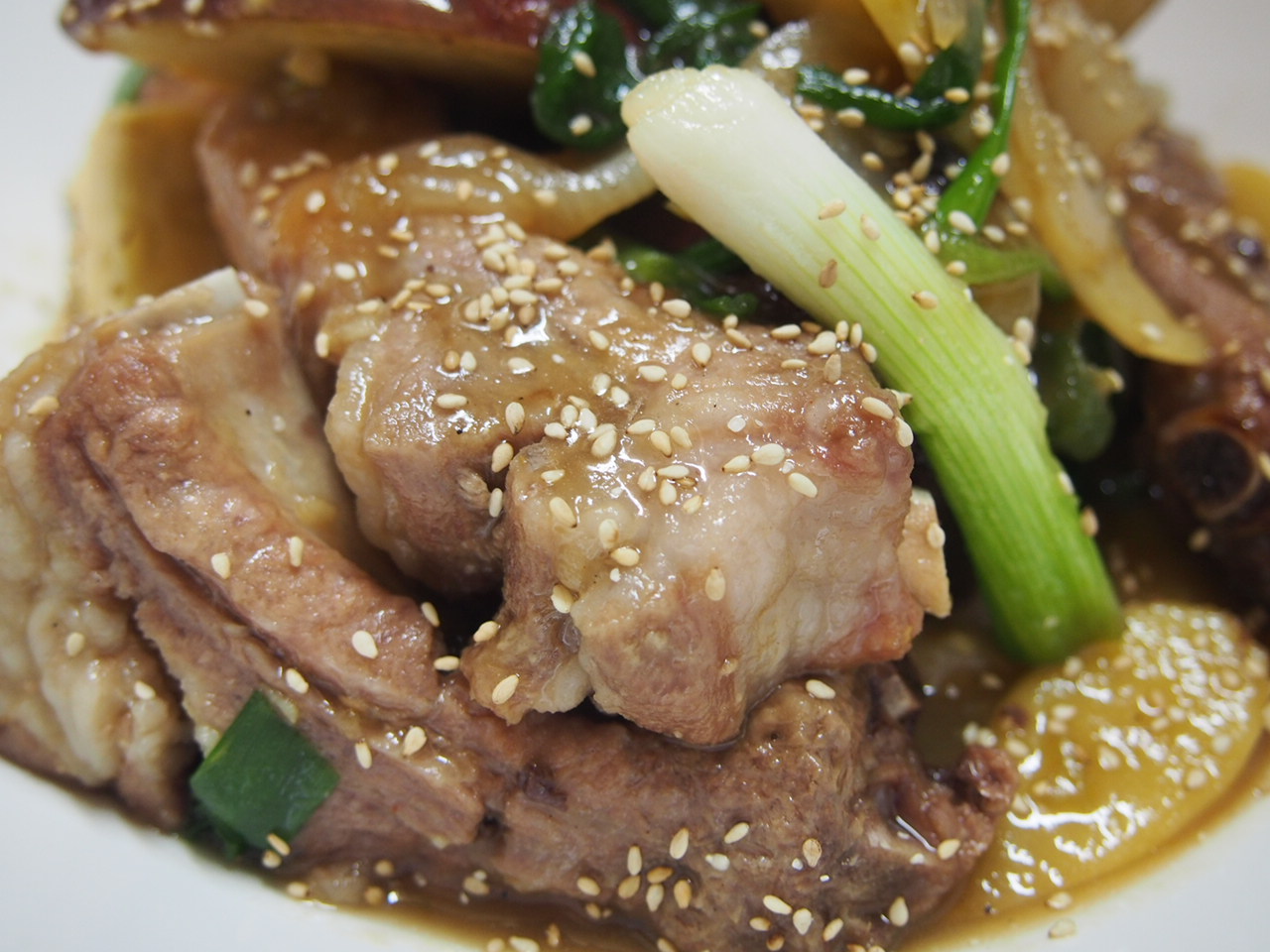 Order C-6A. Braised Pork Ribs  (안매운돼지갈비찜/蒸猪排) food online from Restaurant Namsan store, Los Angeles on bringmethat.com