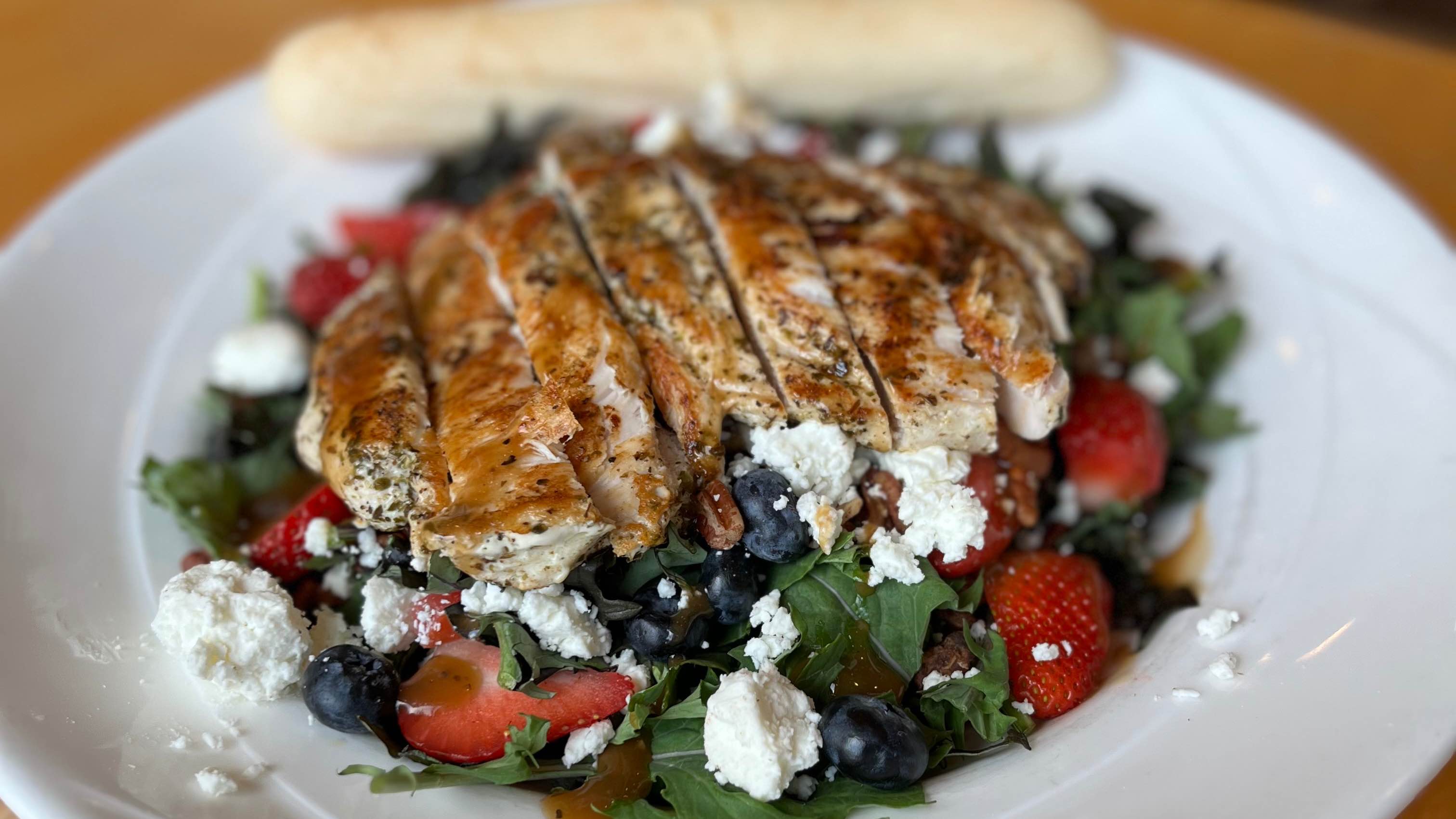 Order Kale Berry Salad food online from Yolk One Arts Plaza store, Dallas on bringmethat.com