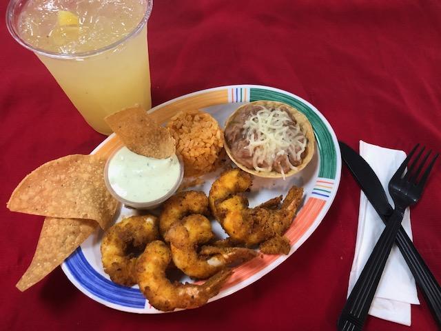 Order Kid's Breaded Shrimp Plate w/ R&B, Fries or Salad Sm Drink food online from Taqueria El Tapatio 7 store, Oxnard on bringmethat.com