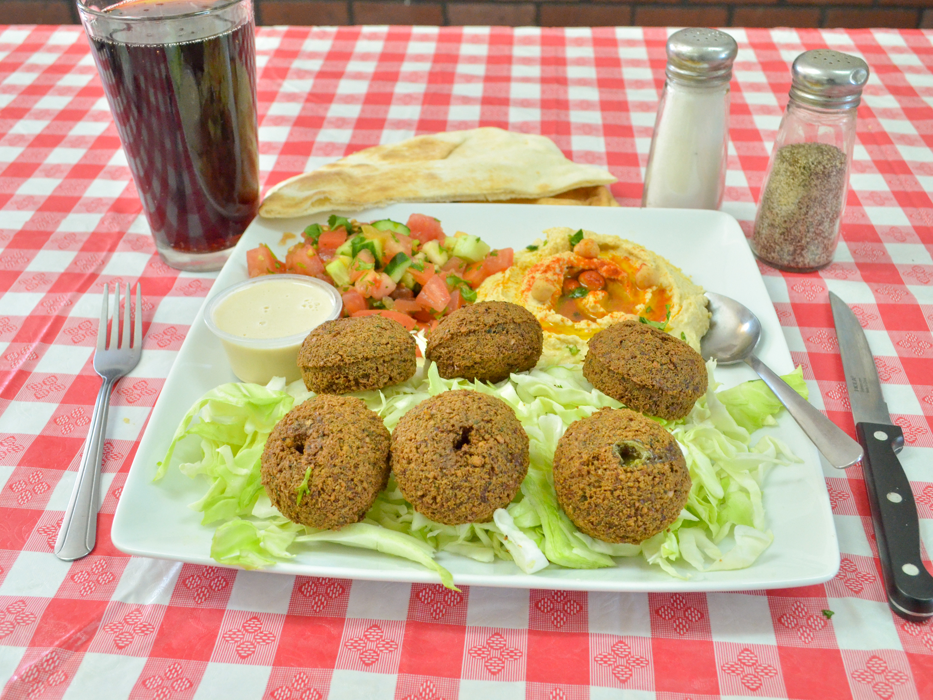 Order Plate Falafel food online from Yalla Yalla Bakery store, Citrus Heights on bringmethat.com