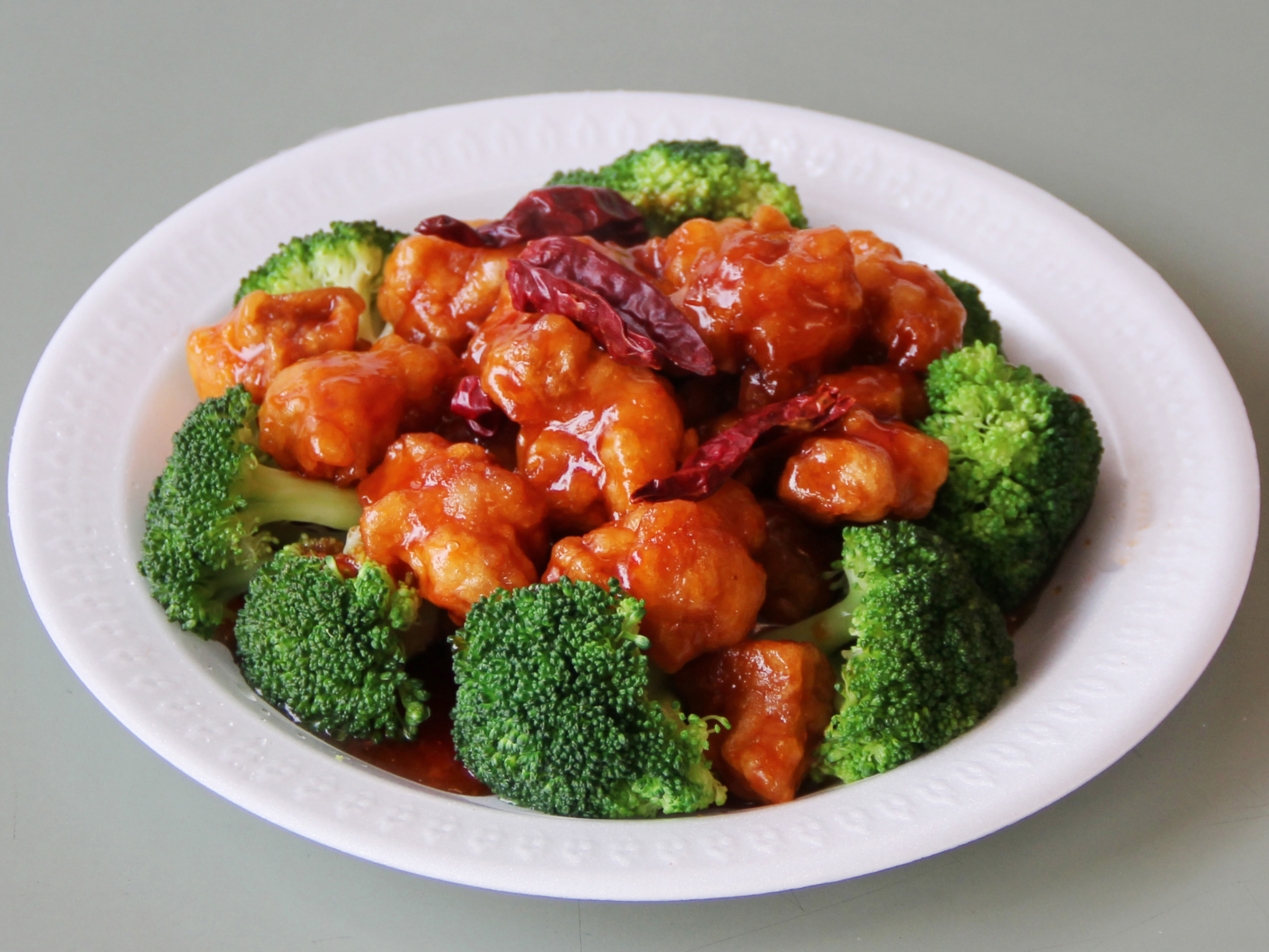 Order C16. General Tso's Chicken Combination Platter food online from Lucky Fortune store, Trenton on bringmethat.com