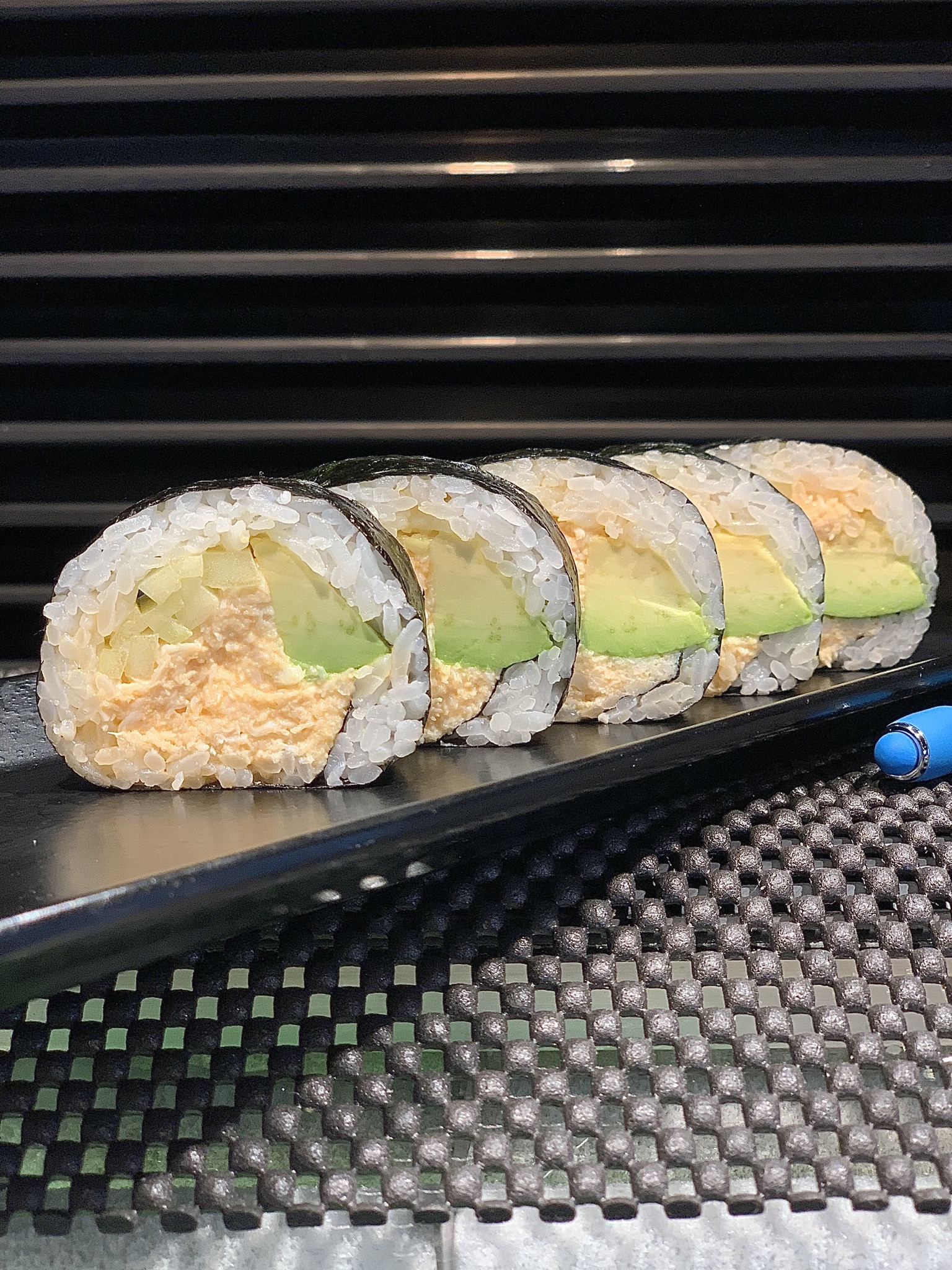Order Spicy Blue Crab Roll food online from Kazuki Sushi store, Los Angeles on bringmethat.com