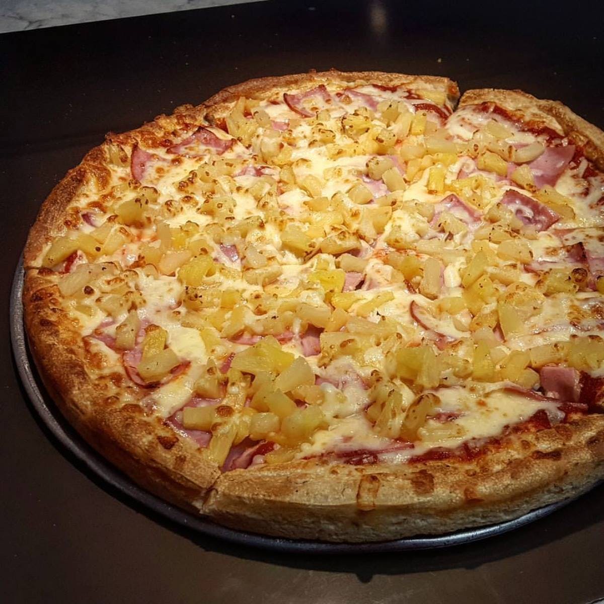 Order Hawaiian Pizza - Small 10" food online from Durham House Of Pizza store, Durham on bringmethat.com