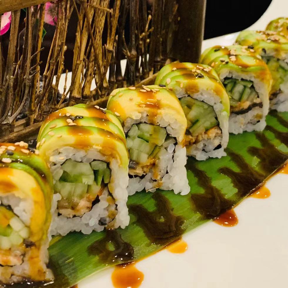 Order S9. Caterpillar Roll (8pcs) food online from Red 88 Asian Bistro store, South Jordan on bringmethat.com