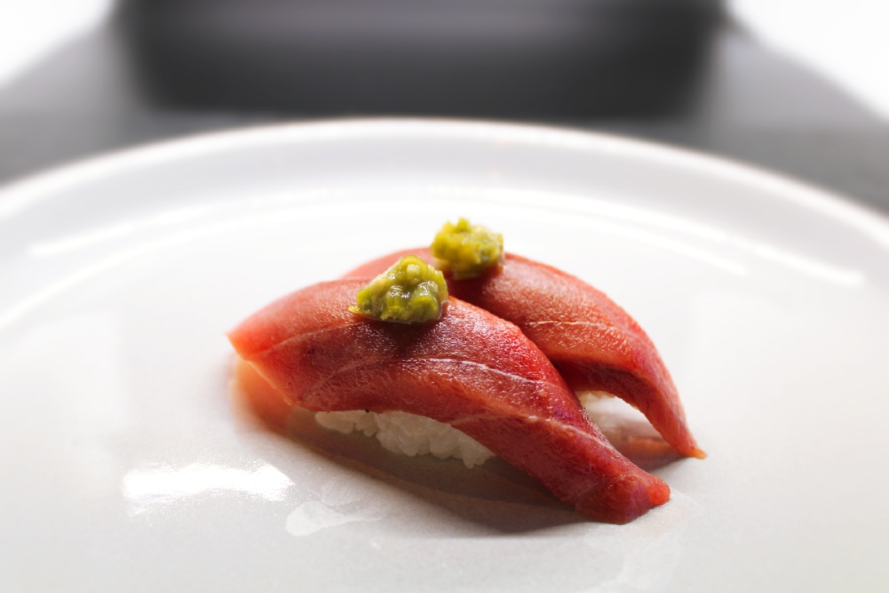 Order Bluefin Tuna Sushi food online from Yes Sushi store, Pasadena on bringmethat.com