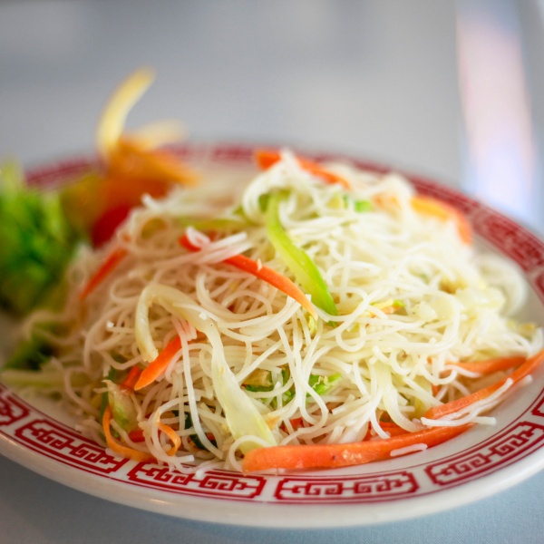 Order 109. Vegetable Rice Noodle food online from Oriental Express store, Old Forge on bringmethat.com