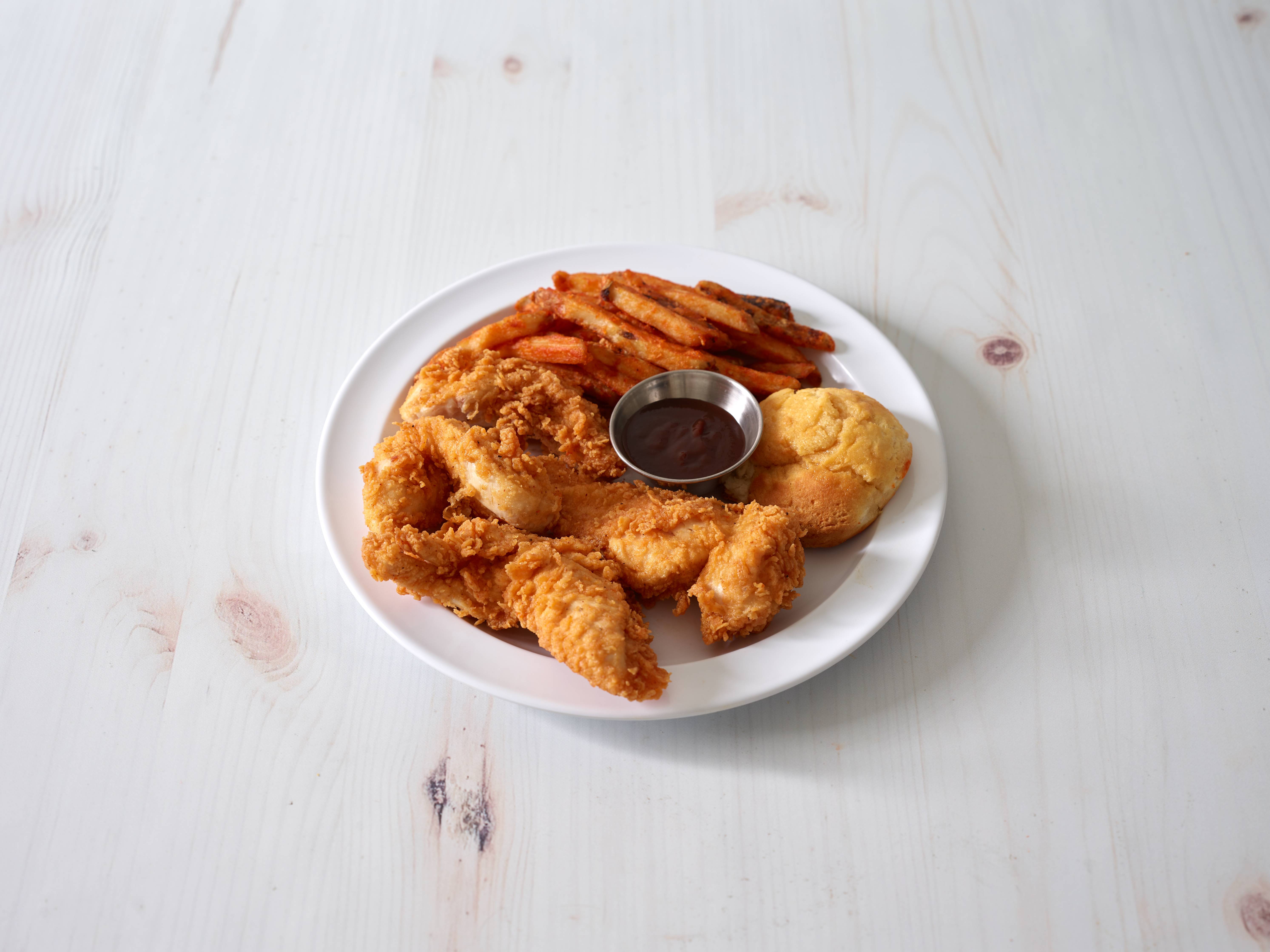 Order Chicken Tenders food online from I Heart Pizza Ny store, New York on bringmethat.com