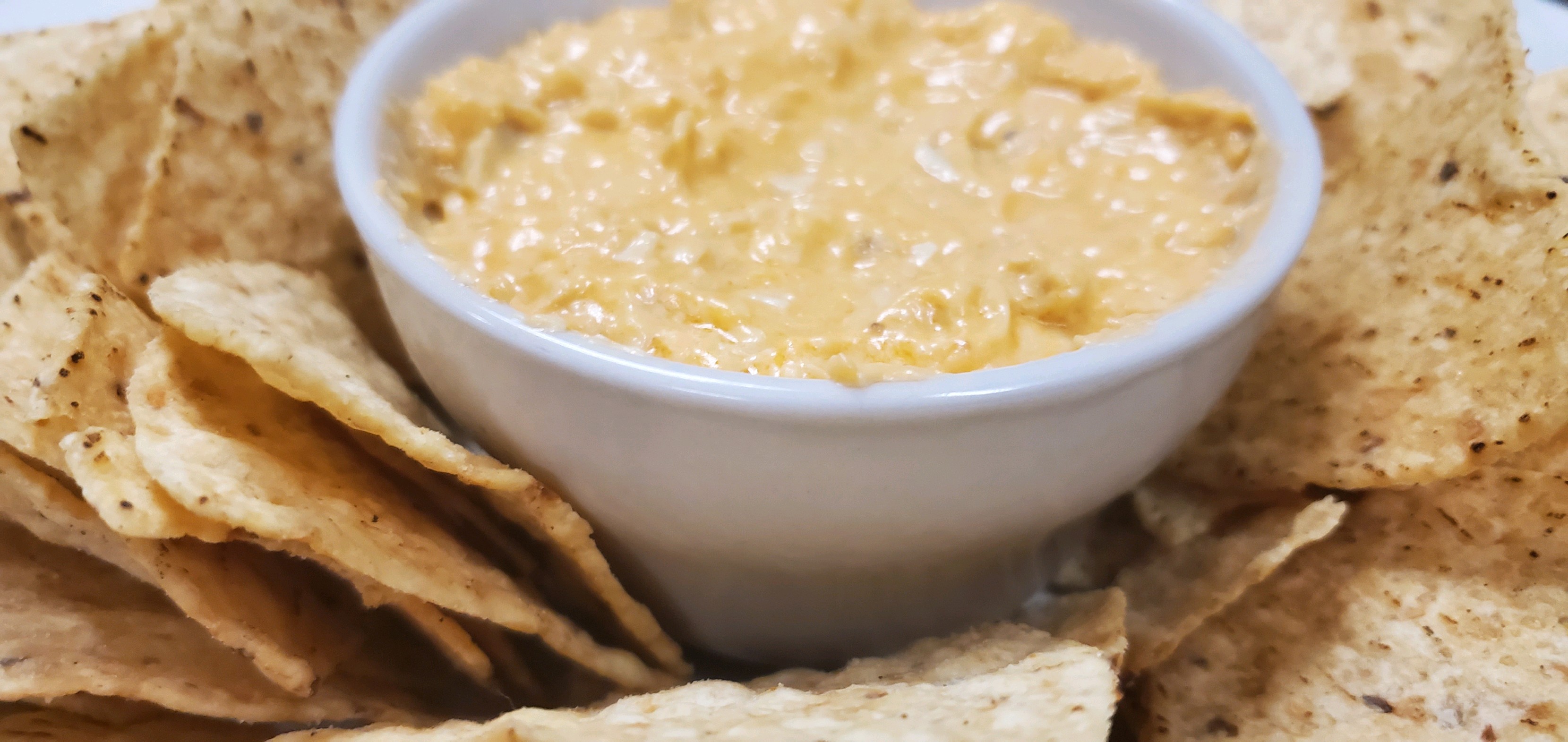 Order Buffalo Chicken Wing Dip food online from Knuckles Knockout Grill store, Rochester on bringmethat.com