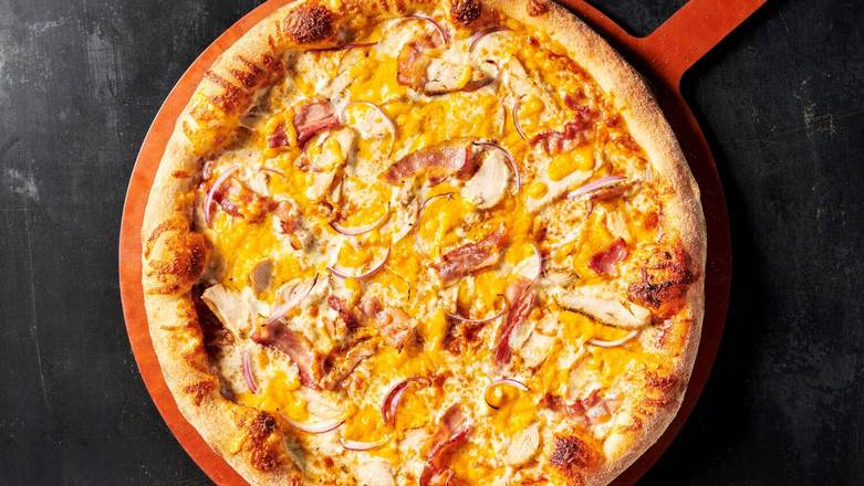 Order 16" BBQ Chicken Pizza food online from Flippers Pizzeria Wildwood, Fl store, Wildwood on bringmethat.com