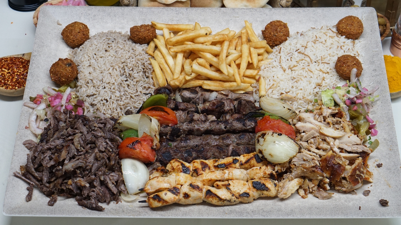 Order FAMILY TRAY #1 food online from Al-Ameer Restaurant West store, Dearborn Heights on bringmethat.com