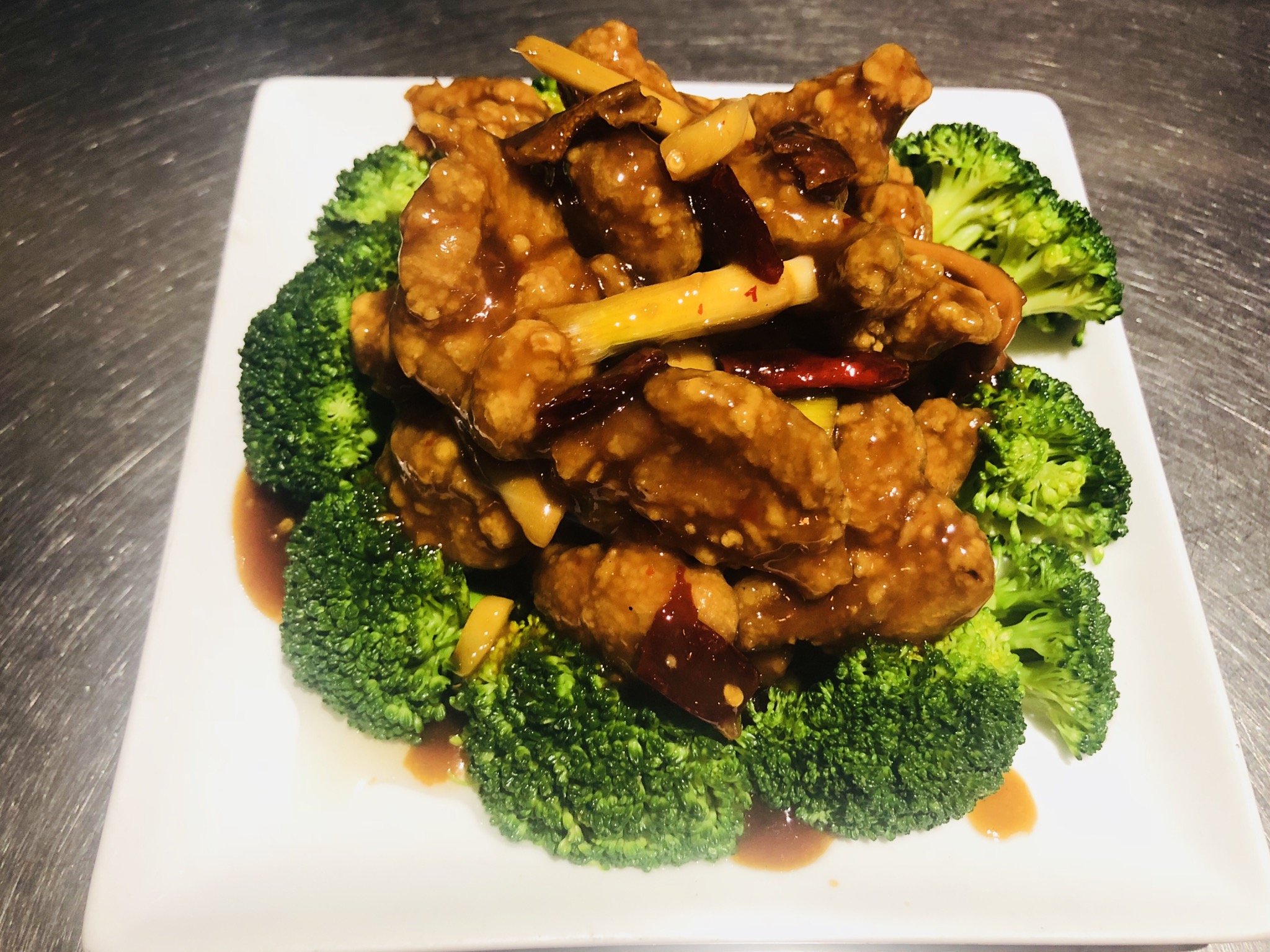 Order C7. General Tso's Chicken food online from WK Restaurant store, New York on bringmethat.com